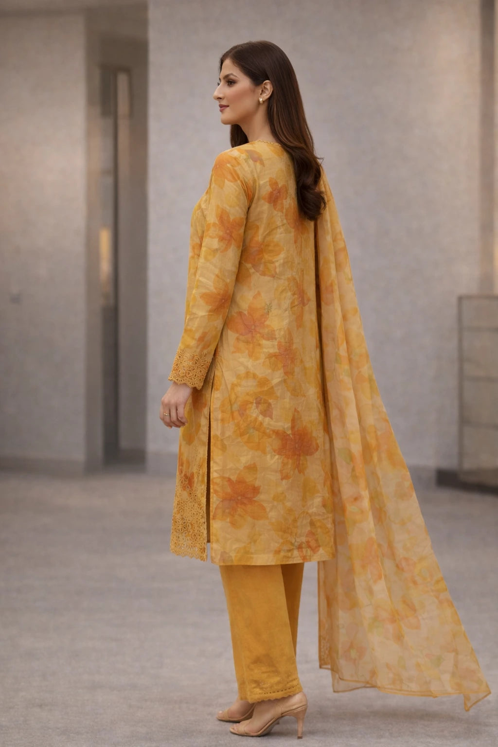 Unstitched Lawn chickenkari