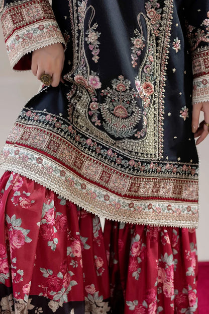 Luxe Pret two piece embroidered AD11