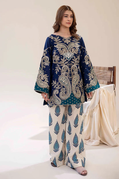 Luxe Pret two piece embroidered AD06