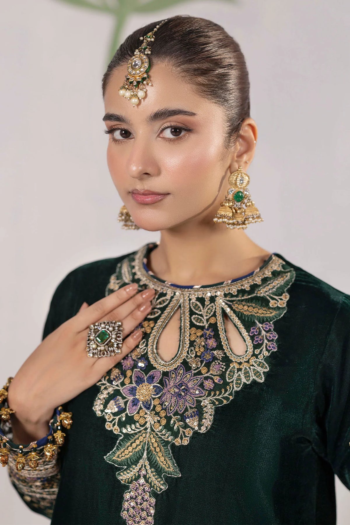 3 piece - unstitched embroidered valvet