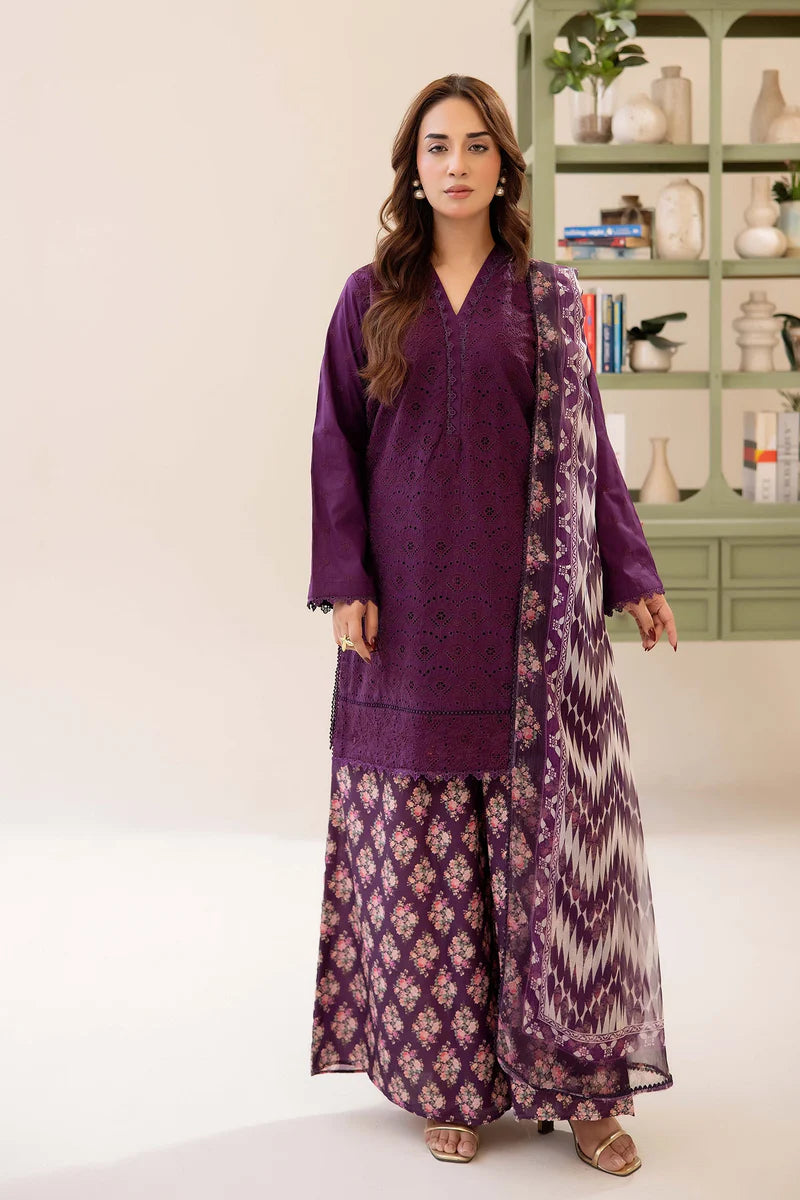 Three-Piece Stitched Embroidered Chickenkari Lawn – AD03