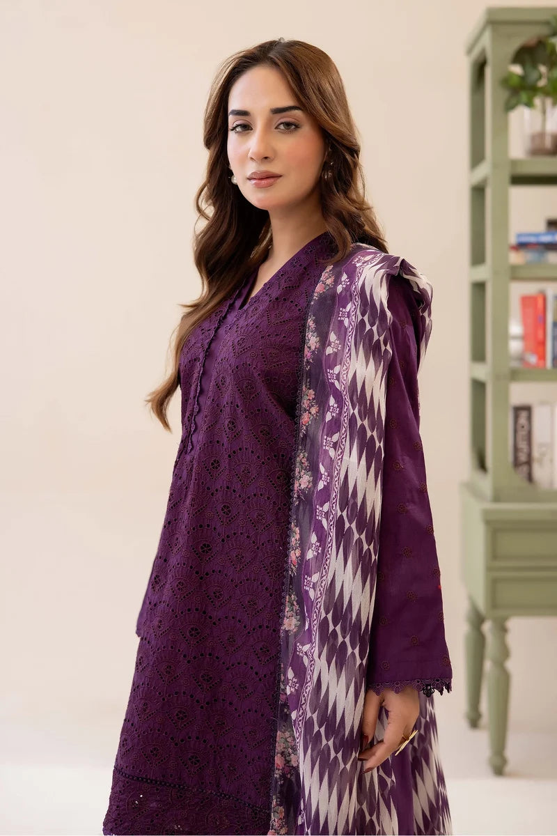 Three-Piece Stitched Embroidered Chickenkari Lawn – AD03